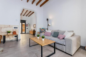 YourHouse Can Jordi, air conditioned holiday house with private pool
